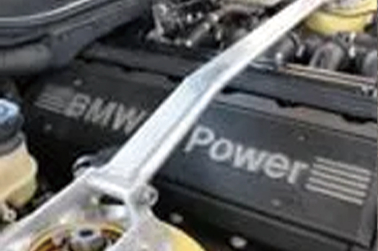 ボディ補強パーツ取付